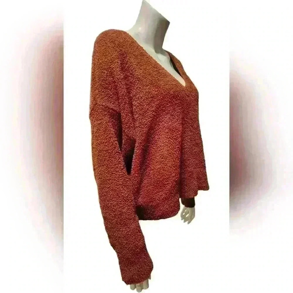 Cozy Rust Loungewear Set - Picture 4 of 8